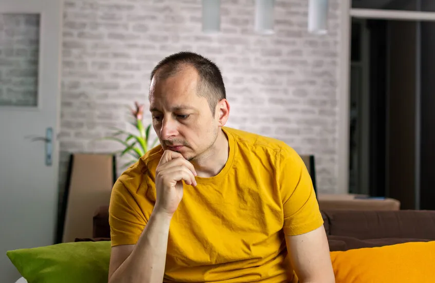 ليس العمر وحده.. عامل خفي قد يخفض مستويات التستوستيرون لدى الرجال
